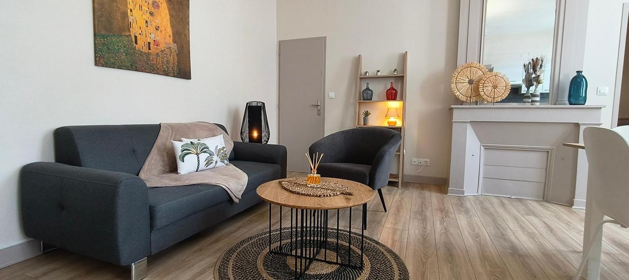 Duplex Confort Hotel De Ville 2 Chambres 2 Sdb 앙굴렘 외부 사진